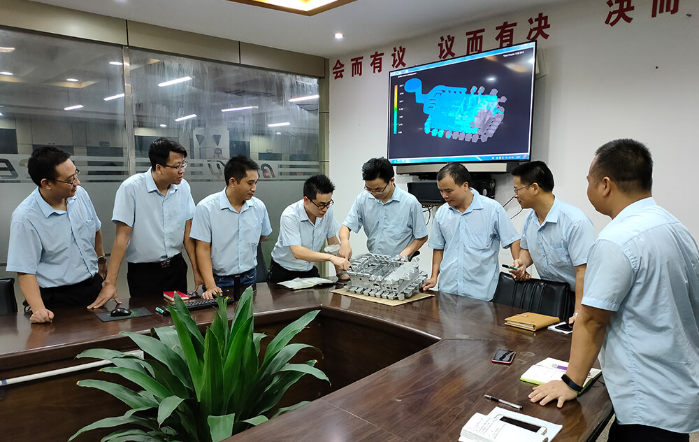 通過(guò)不斷實(shí)踐探索，完善改良設計理論與設計思維， 在壓鑄模具研發(fā)領(lǐng)域形成了強大的競爭力。